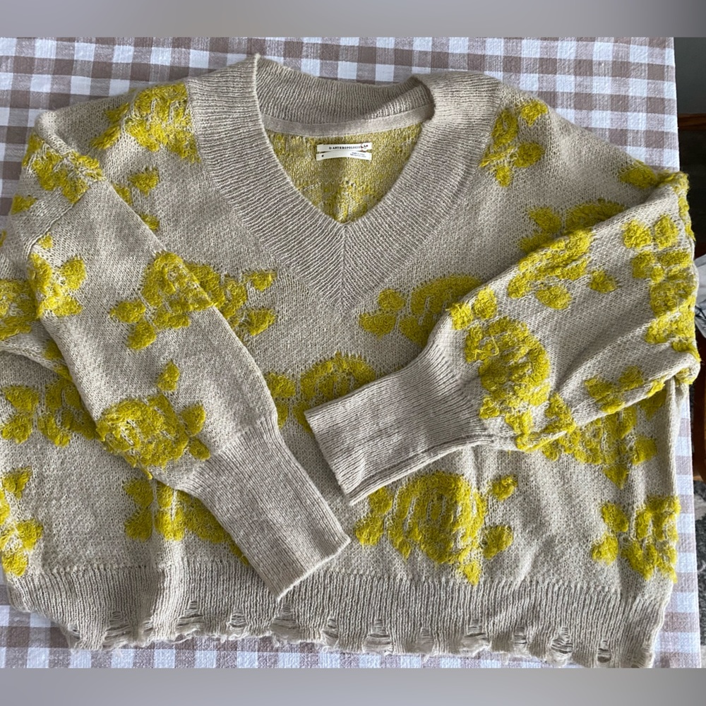Anthropologie tan/yellow textured sweater